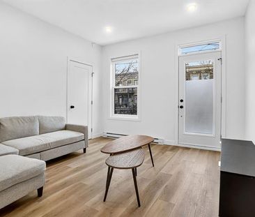 Unité lumineuse et moderne au Plateau-Mont-Royal - Photo 2