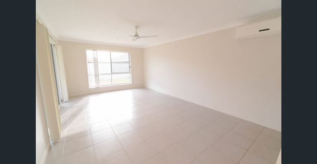 LOVELY HOME IN A GREAT ESTATE - NORTH LAKES - Photo 1