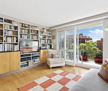 2a Elizabeth Bay Road, Elizabeth Bay NSW 2011 - Apartment For Rent ... - Photo 3