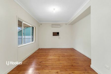 3 Bedroom Home - Photo 3