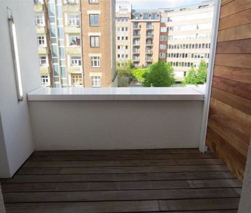 Appartement te huur in Elsene voor € 1.875 met 2 slaapkamers - Foto 3