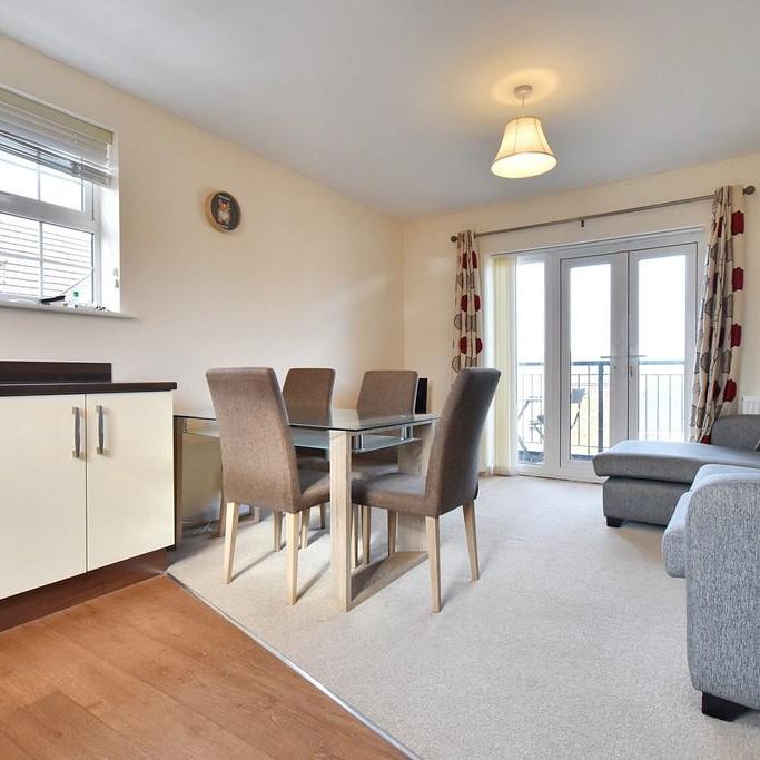 2 bedroom flat to rent - Photo 1