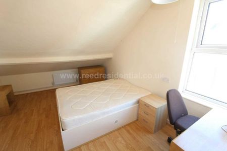 5 bedroom house to rent - Photo 2