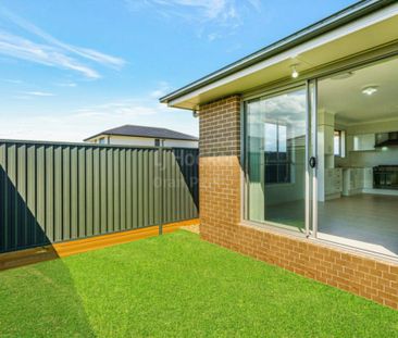 6A Charbray Loop, Oran Park - Photo 6
