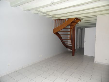 Location appartement 3 pièces, 60.00m², Brissac-Quincé - Photo 4