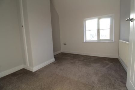 3 bedroom detached house to rent - Photo 3
