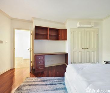 Perfect Lock & Leave Living in Sought-After Dianella - Fully Furnis... - Photo 6