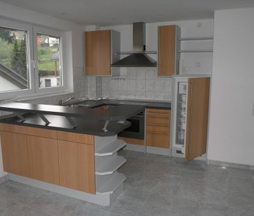 Moderne, sonnige 2-ZKBB-Dachgeschoss-Wohnung mit Fernblick in Eltvi... - Photo 1