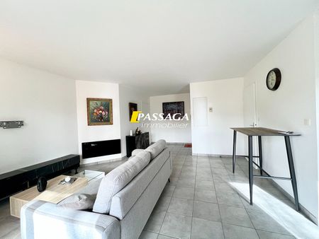 Location Appartement 2 pièces 49m² - Photo 3