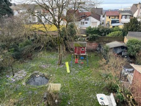 Dillingen: Schöne Wohnung mit 73 m², 2 Zimmern, Küche, Bad und Balkon in zentraler Lage - Photo 2