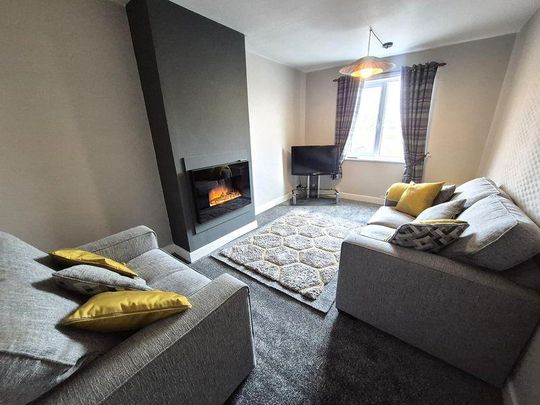 2 bedroom maisonette to rent - Photo 1