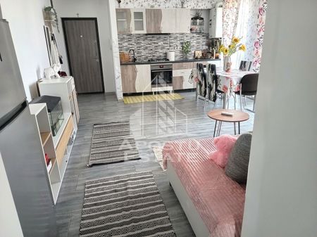 Apartament cu 2 camere de inchiriat,cu parcare in Giroc - Photo 4