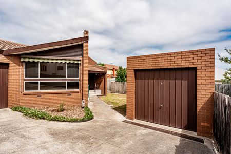 3/57 Eglinton Street, Moonee Ponds VIC 3039 - Photo 5