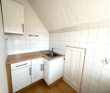 Helena Road, Southsea - Photo 5