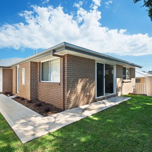 4 Eltham Circuit, Elermore Vale NSW 2287 - Photo 1