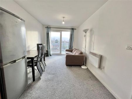 2 bedroom flat to rent - Photo 5