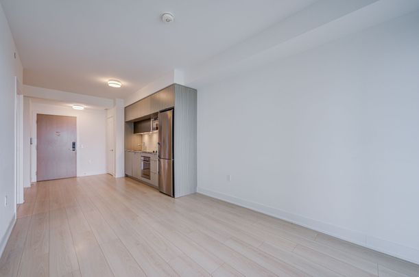 For Lease - 575 Bloor Street Unit# 2205, Toronto, Ontario - Photo 1