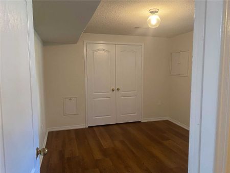 For Lease - 35 Meekings Drive Unit# Bsmnt, Ajax, Ontario - Photo 4