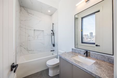 For Lease - 230 Townsgate Drive, Vaughan, Ontario - Photo 4