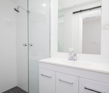 167B Kahibah Road - Photo 2