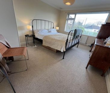 3 bedroom detached bungalow to rent - Photo 3