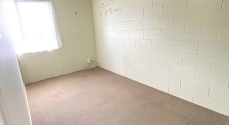 Tidy Two-Bedroom Unit in a Handy Location - Photo 4