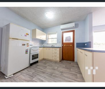 Beachside Merewether Apartment - Photo 3