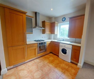2 Bedroom Flat to Rent in Cole Court, Reservoir Road, Kettering, No... - Photo 4