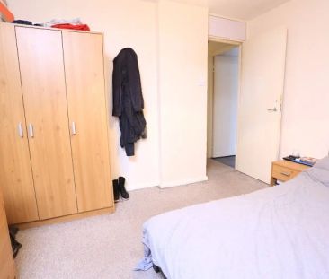 Fairlie Court – Room 1 - Photo 6