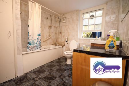 1 Bedroom Room in Flat Share To Rent - Photo 3