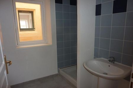 A LOUER T1 BIS CENTRE VILLE NARBONNE - Photo 5