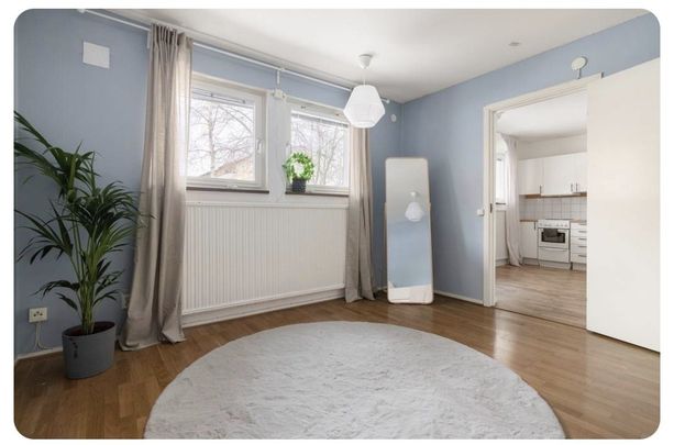 Trollesundsvägen, Bandhagen - Photo 1