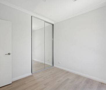 Brand New Rear Villa | Private, Modern & Never Lived In - Photo 5