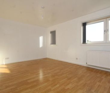 2 bedroom duplex to rent - Photo 4