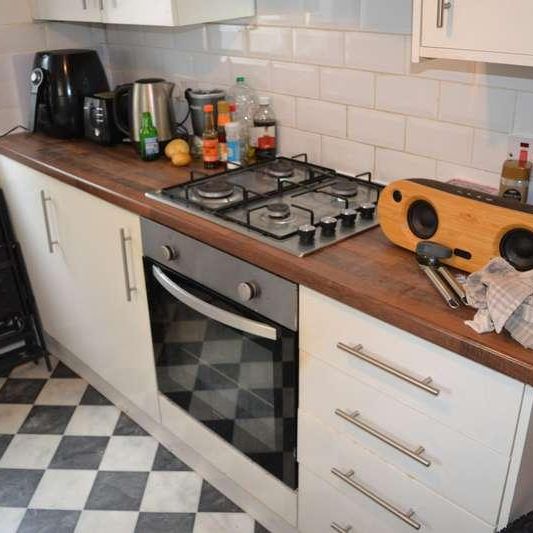 Armoury Square, BS5 - Photo 1