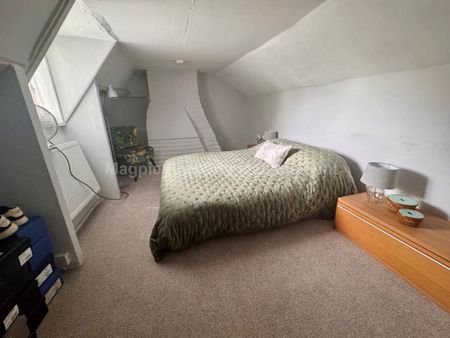 Price £2,995 pcm - Available 01/01/2026 - Unfurnished - Photo 5