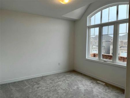 Property For Lease | X9034614 - Photo 5