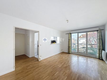 Apartment - Photo 3