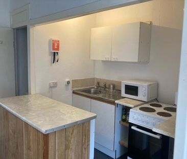 1 bedroom flat to rent - Photo 6