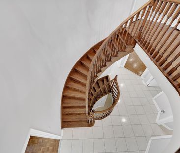 For Lease - 38 John Kline Lane, Vaughan, Ontario - Photo 2