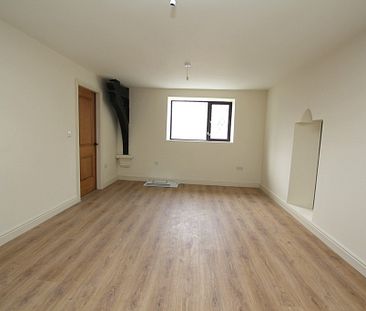 2 Bedroom Apartment, Chester - Photo 6