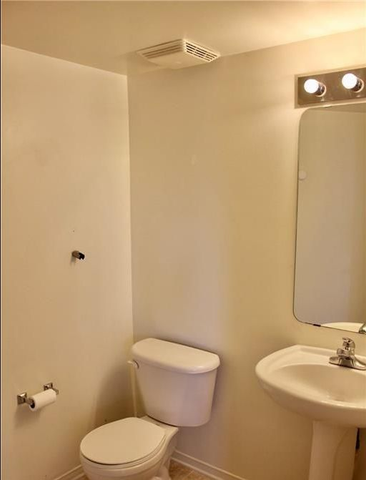 For Lease - 334 Cresthaven Drive Unit# 24, Barrhaven, Ontario - Photo 4