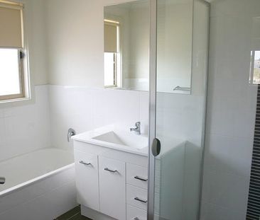 171 Oodgeroo Avenue, Franklin ACT 2913 - House For Rent | Domain - Photo 5