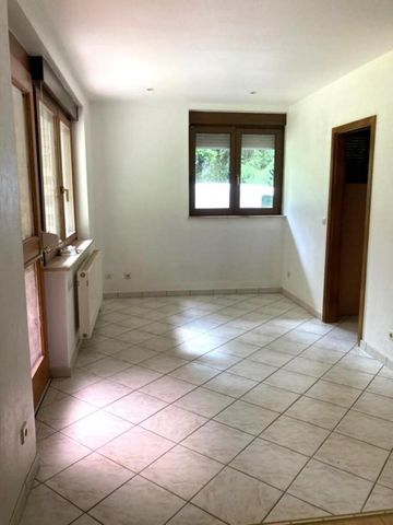 Appartement à louer F3 à Meisenthal - Photo 3