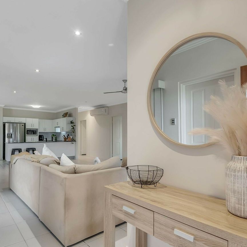 9 Littabella Place, Bushland Beach - Photo 1