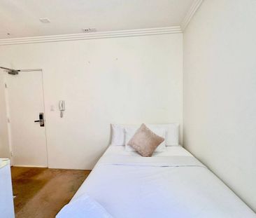 Modern Living in the Iconic 'Astoria' Building - Photo 4