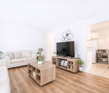 For Lease - 527 Parkside Drive Unit# 8, Waterloo, Ontario - Photo 2