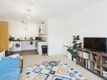 2 bedroom apartment to rent - Photo 5