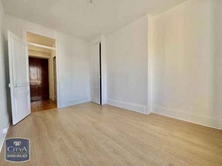 Appartement à louer 4 pièces 93.23m² - Photo 2