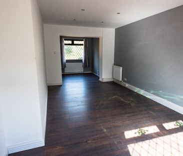 2 Bed Semi-Detached House, Rydal Drive, LS27 - Photo 2